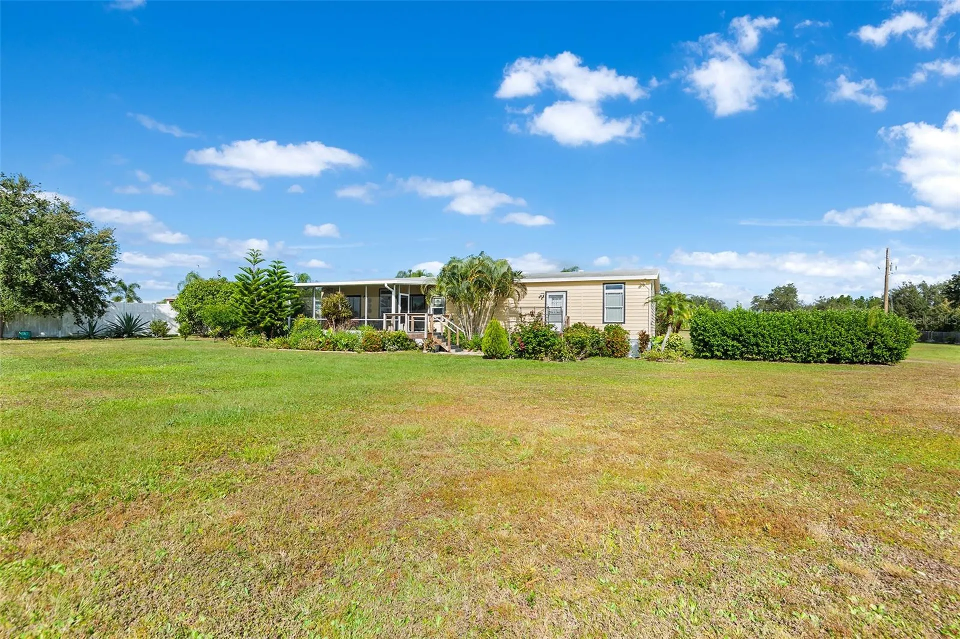 2799 Bay Lake Resort Road Polk City FL 33868