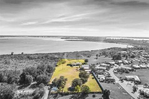 2799 Bay Lake Resort Road Polk City FL 33868