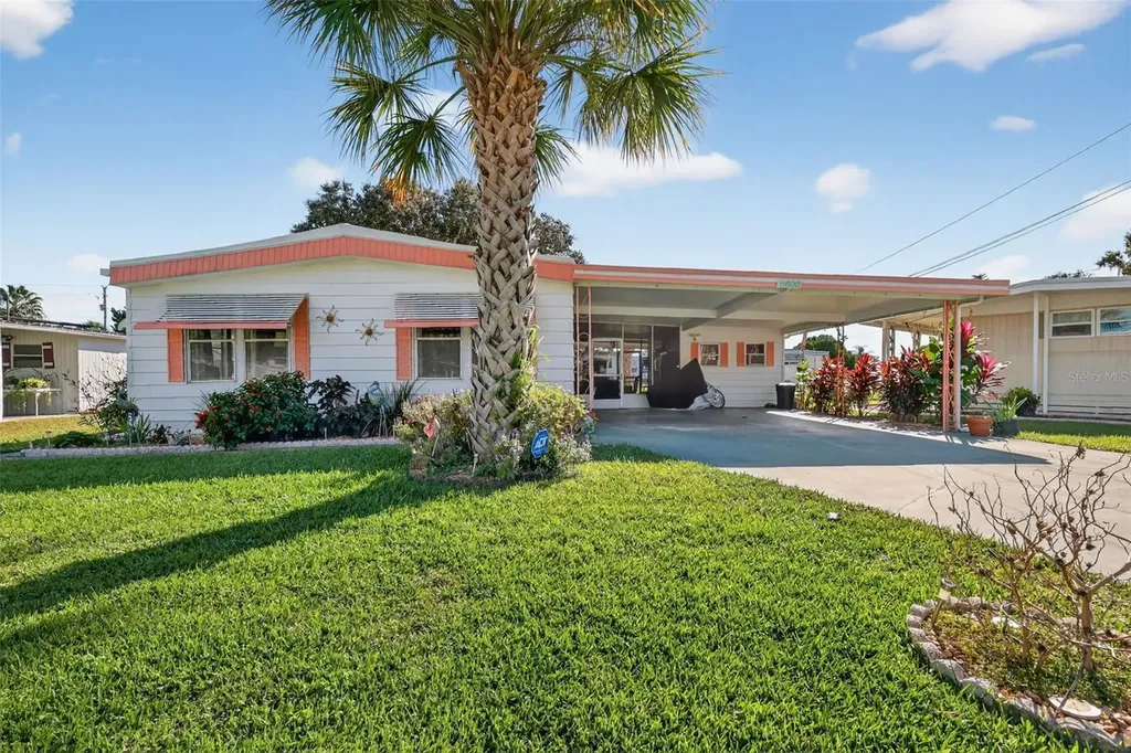 11600 Magnolia Avenue Tavares FL 32778