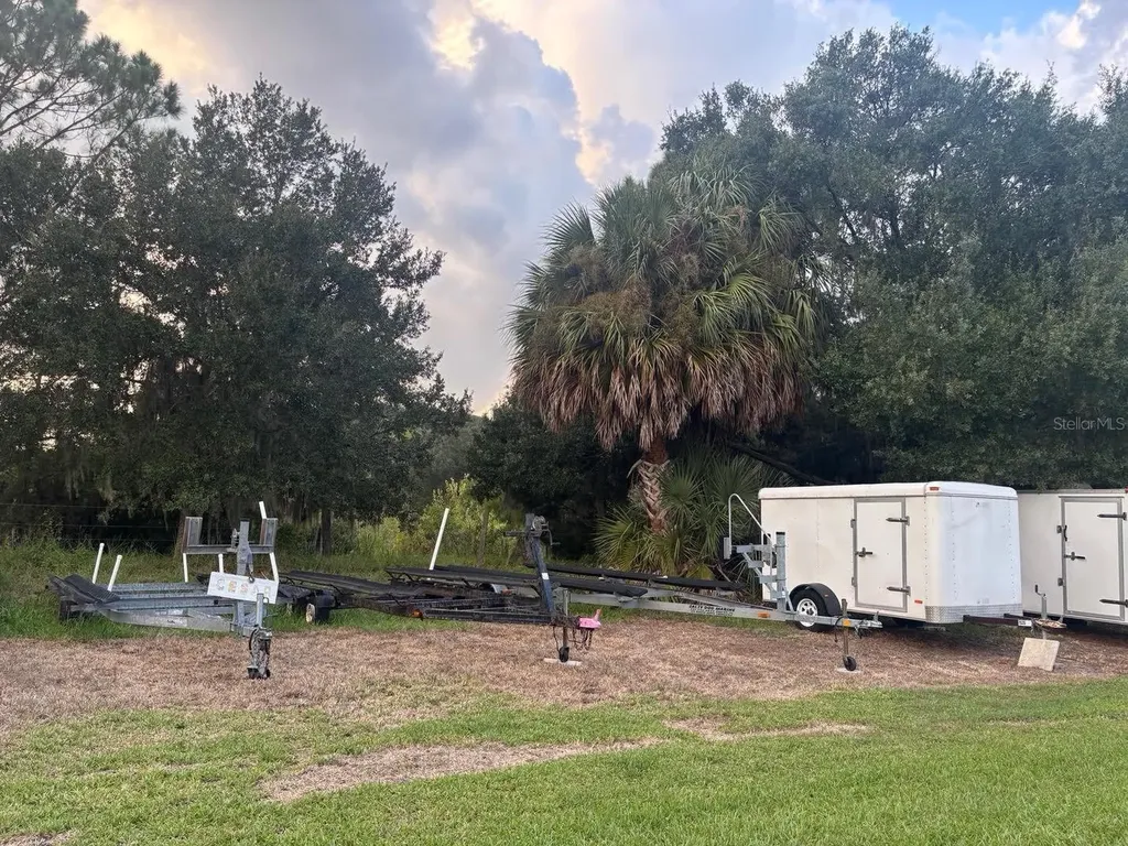 11600 Magnolia Avenue Tavares FL 32778