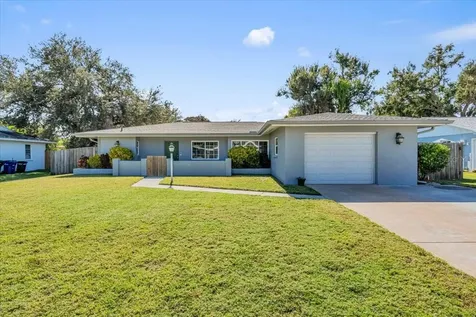 3374 Bougainvillea Street Sarasota FL 34239