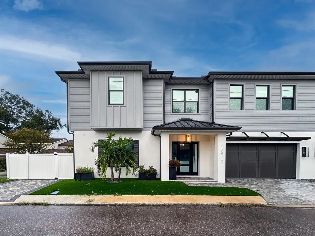2351 W Mississippi Avenue Tampa FL 33629