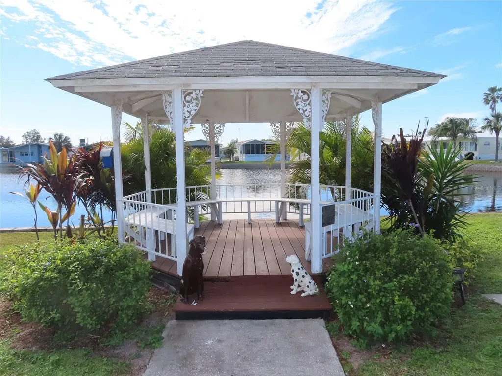 35103 Jade Drive Zephyrhills FL 33541