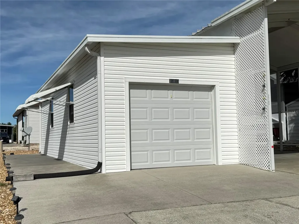 35103 Jade Drive Zephyrhills FL 33541