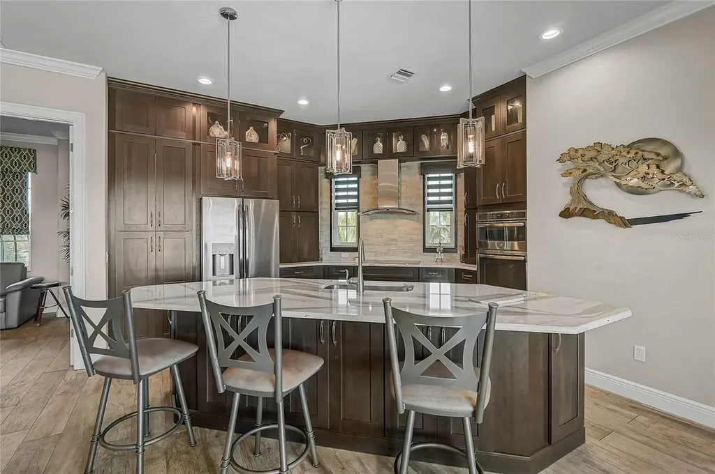 205 E Venice Avenue Venice FL 34285