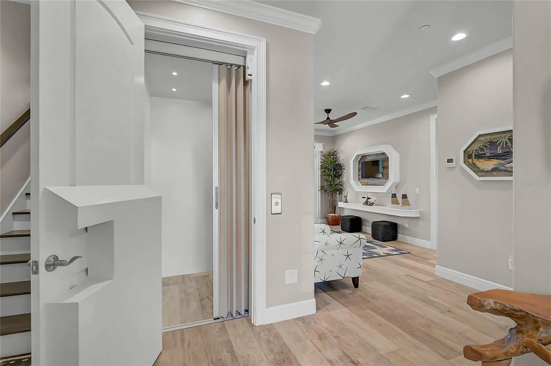 205 E Venice Avenue Venice FL 34285