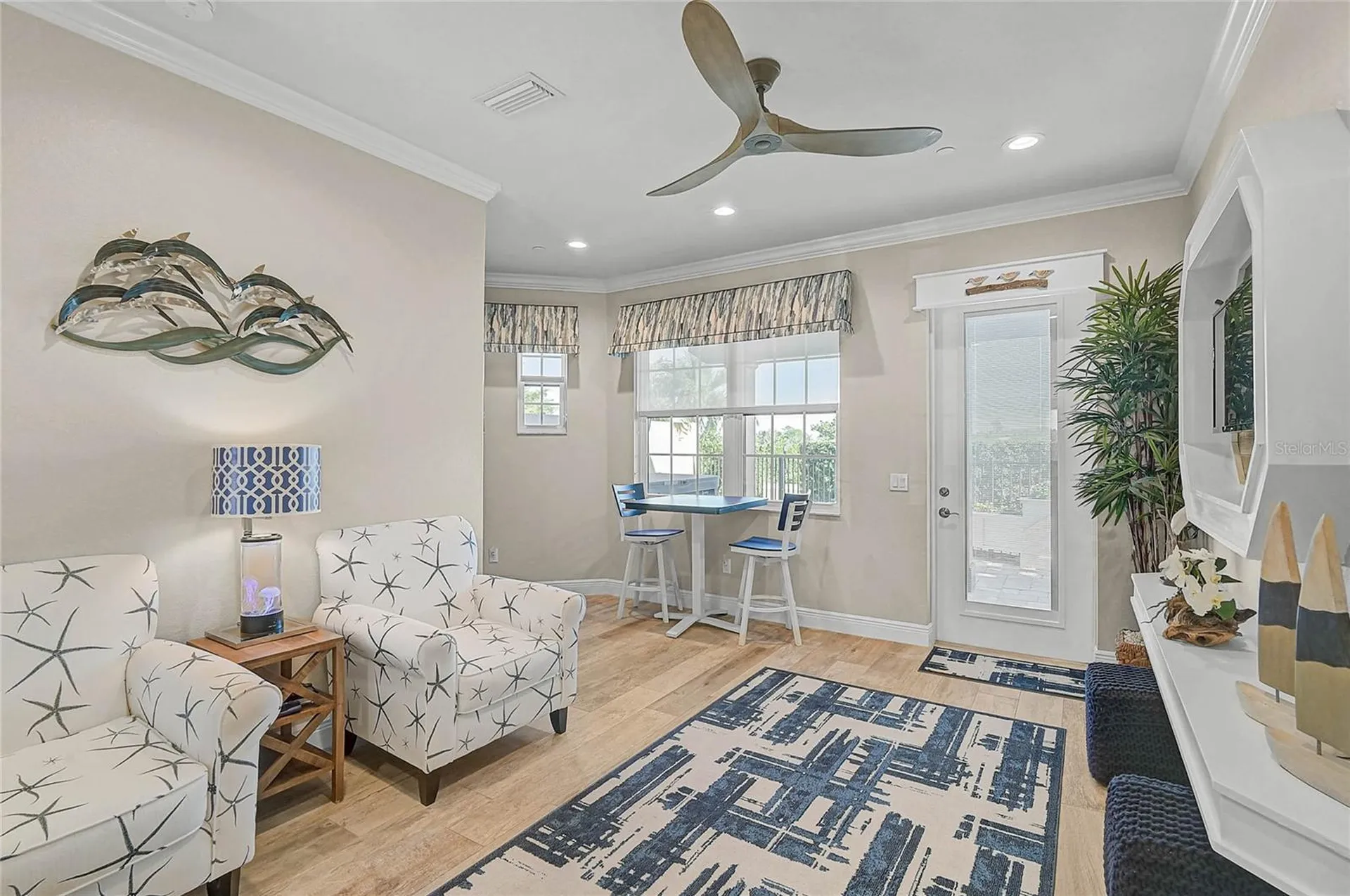 205 E Venice Avenue Venice FL 34285