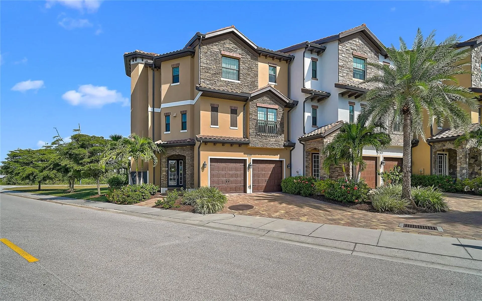 205 E Venice Avenue Venice FL 34285