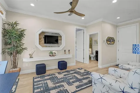 205 E Venice Avenue Venice FL 34285