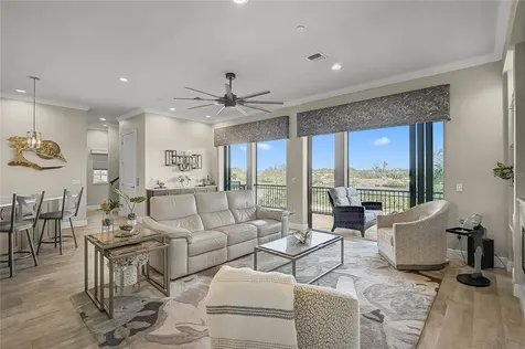 205 E Venice Avenue Venice FL 34285