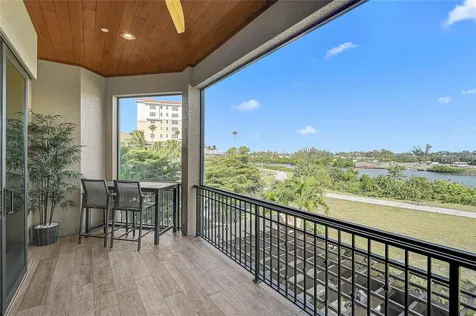 205 E Venice Avenue Venice FL 34285