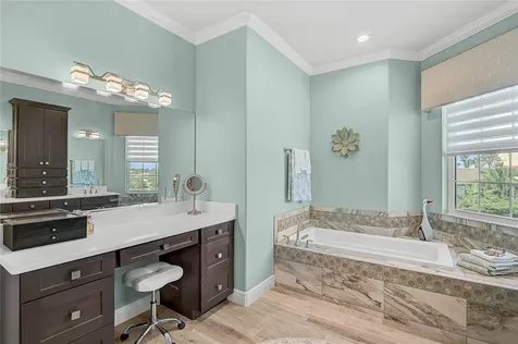 205 E Venice Avenue Venice FL 34285