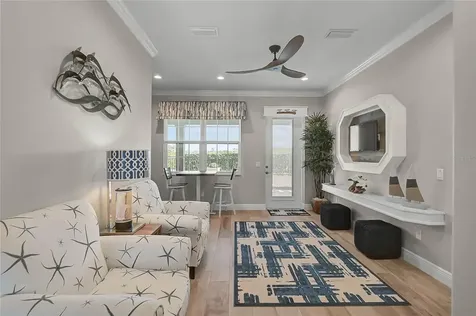 205 E Venice Avenue Venice FL 34285