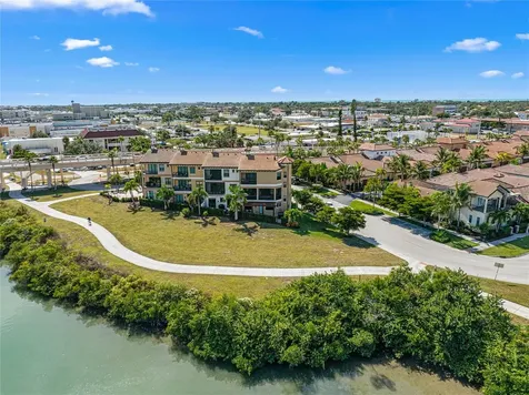 205 E Venice Avenue Venice FL 34285
