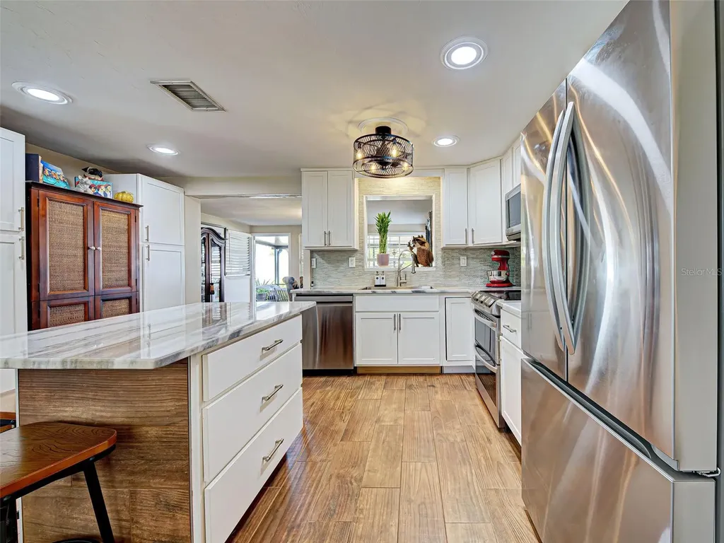42 E Wentworth Street Englewood FL 34223