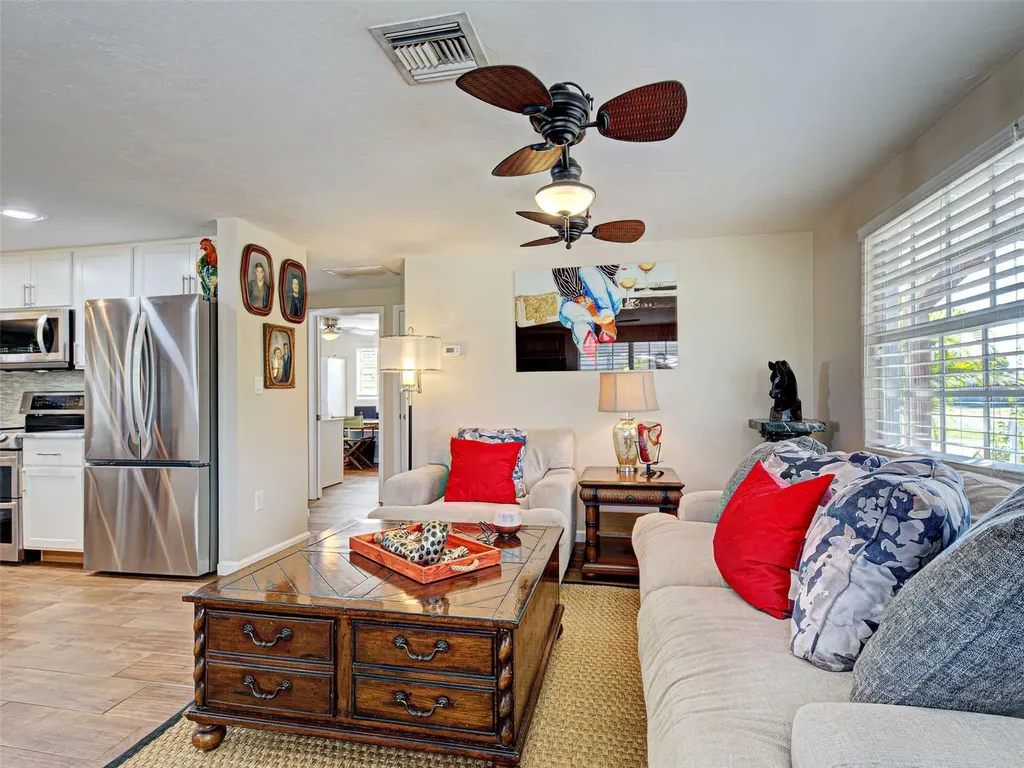 42 E Wentworth Street Englewood FL 34223