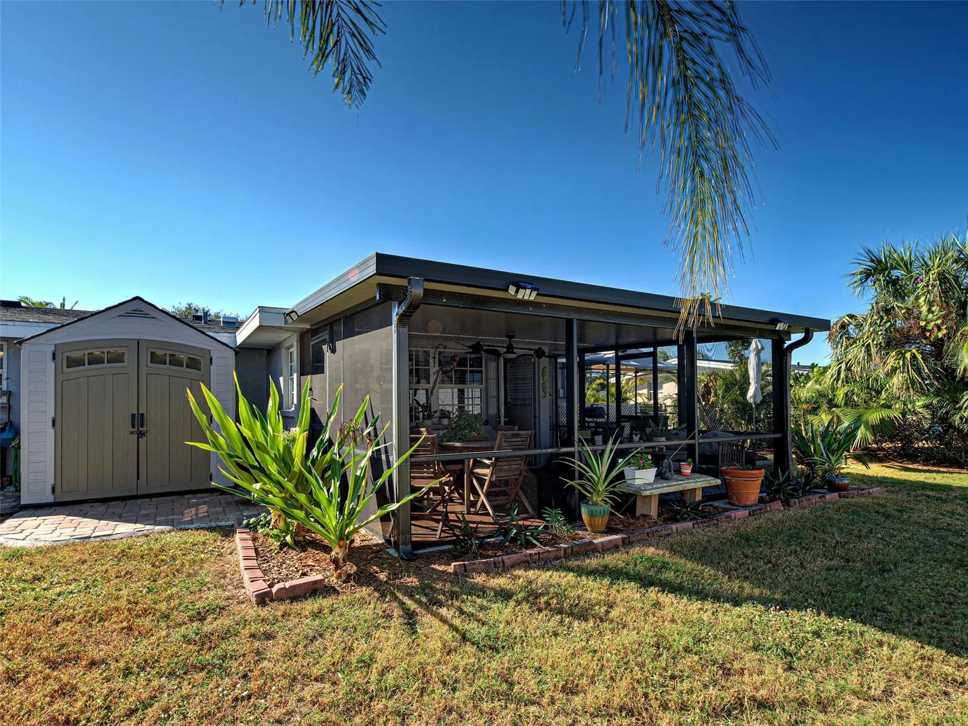 42 E Wentworth Street Englewood FL 34223