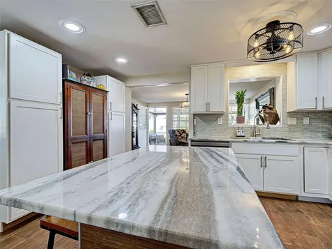 42 E Wentworth Street Englewood FL 34223