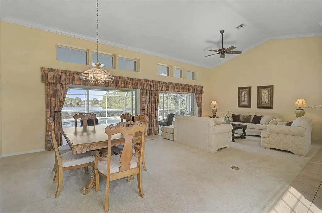 7570 Links Court Sarasota FL 34243