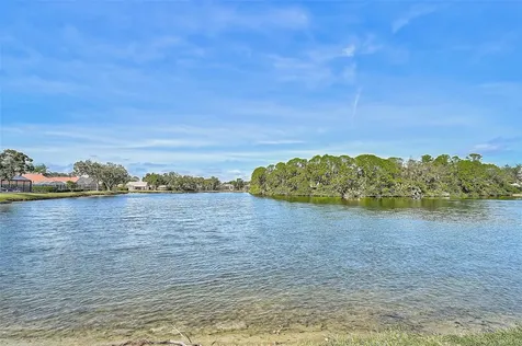 7570 Links Court Sarasota FL 34243