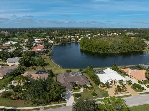 7570 Links Court Sarasota FL 34243