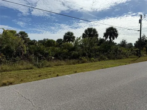 7098 Princeton Street Port Charlotte FL 33981
