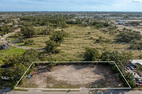 1201, 1119, 1115 27th Avenue W Bradenton FL 34205