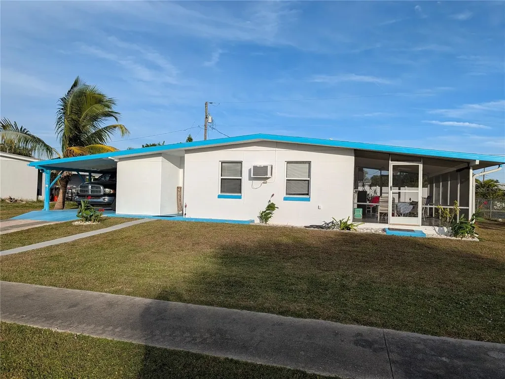2296 Dallas Street Port Charlotte FL 33952