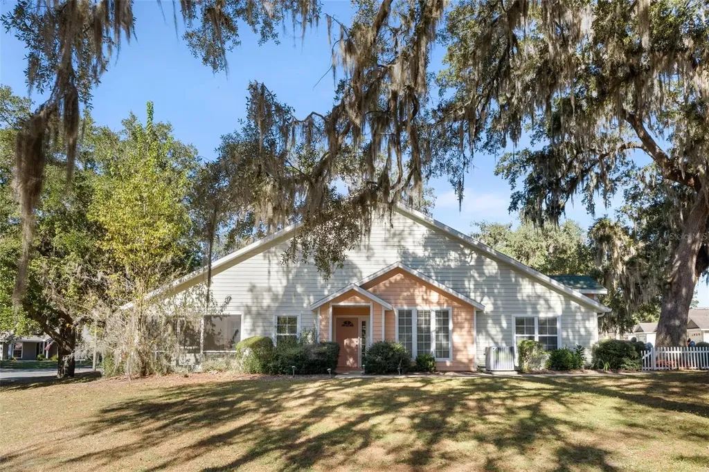 10804 NW 65th Way Alachua FL 32615