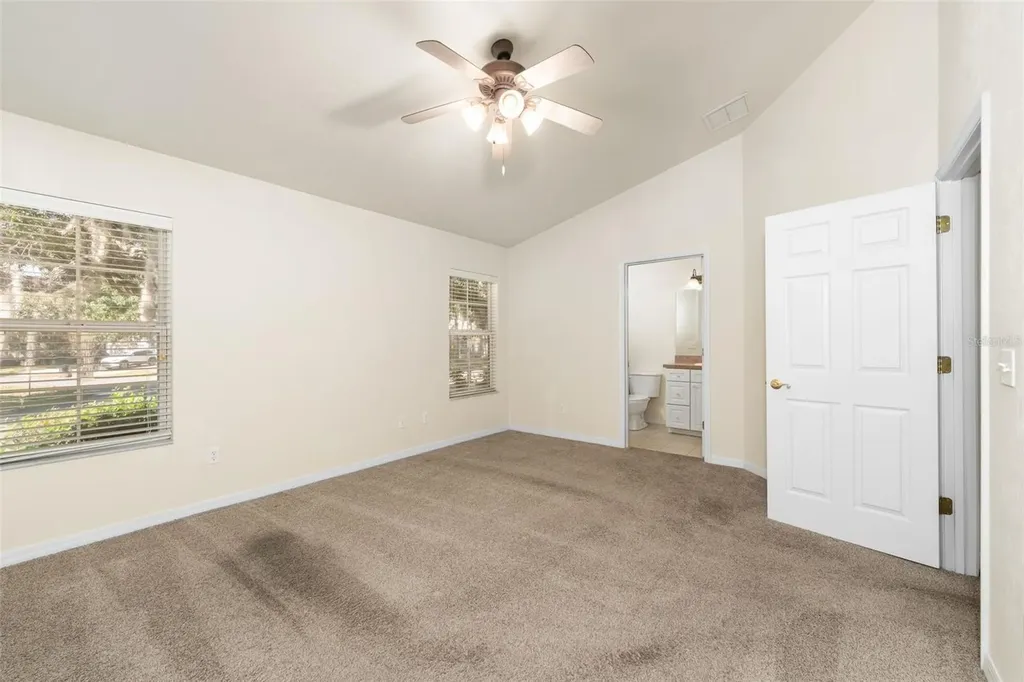 10804 NW 65th Way Alachua FL 32615