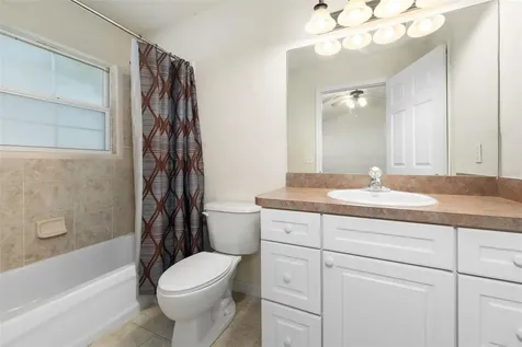 10804 NW 65th Way Alachua FL 32615