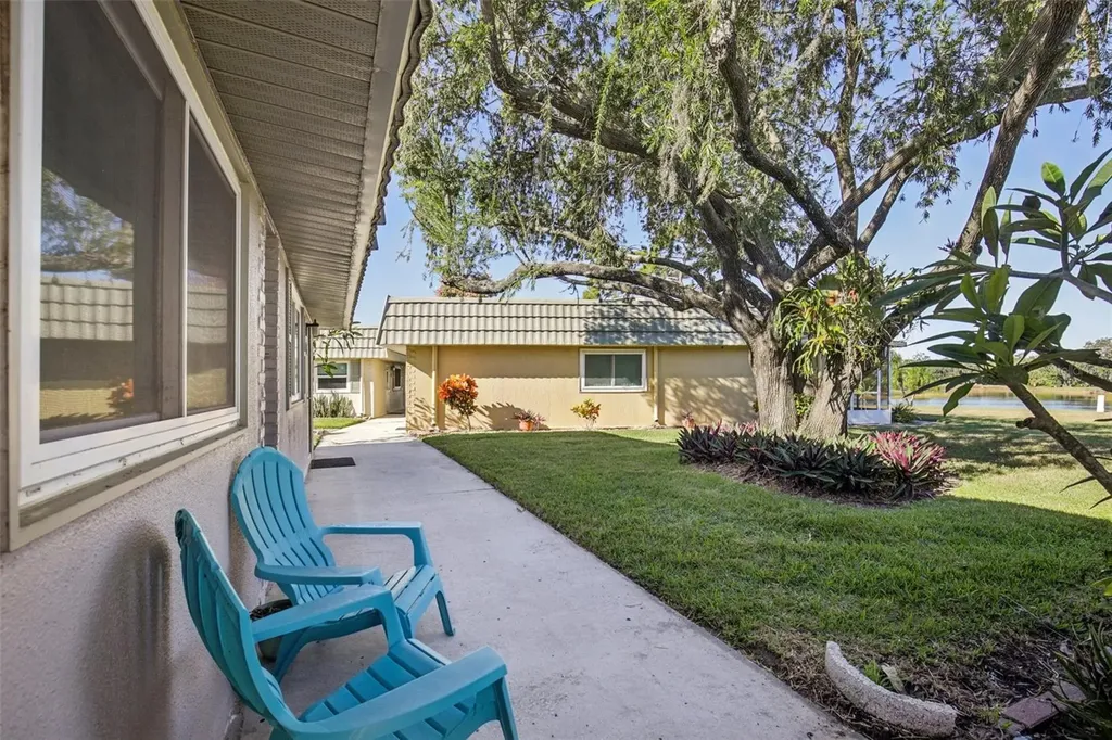 201 Kings Boulevard Sun City Center FL 33573