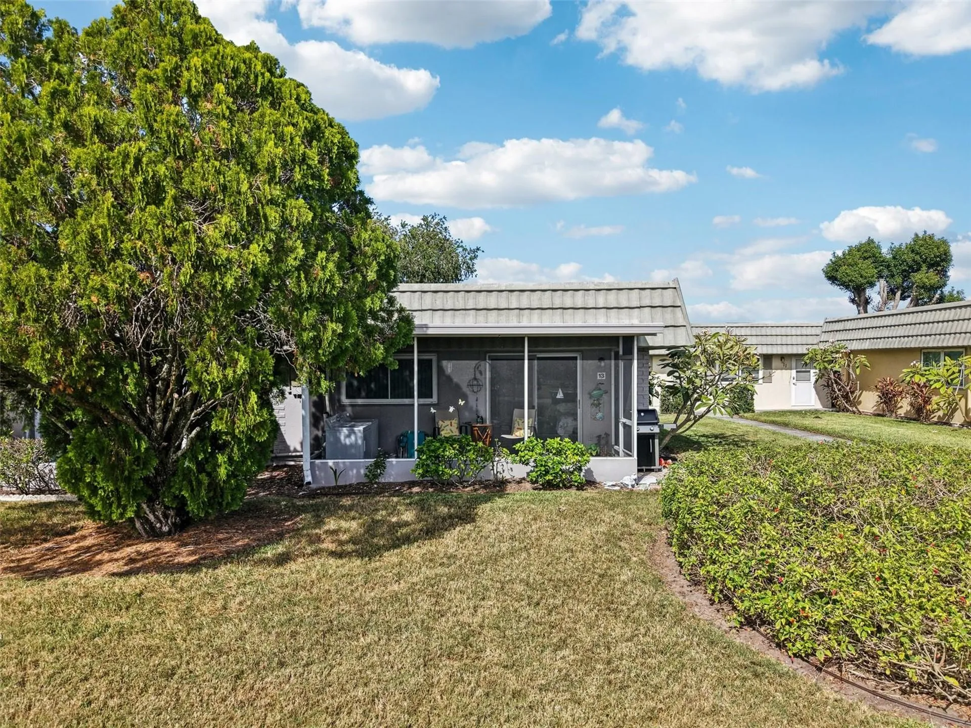 201 Kings Boulevard Sun City Center FL 33573