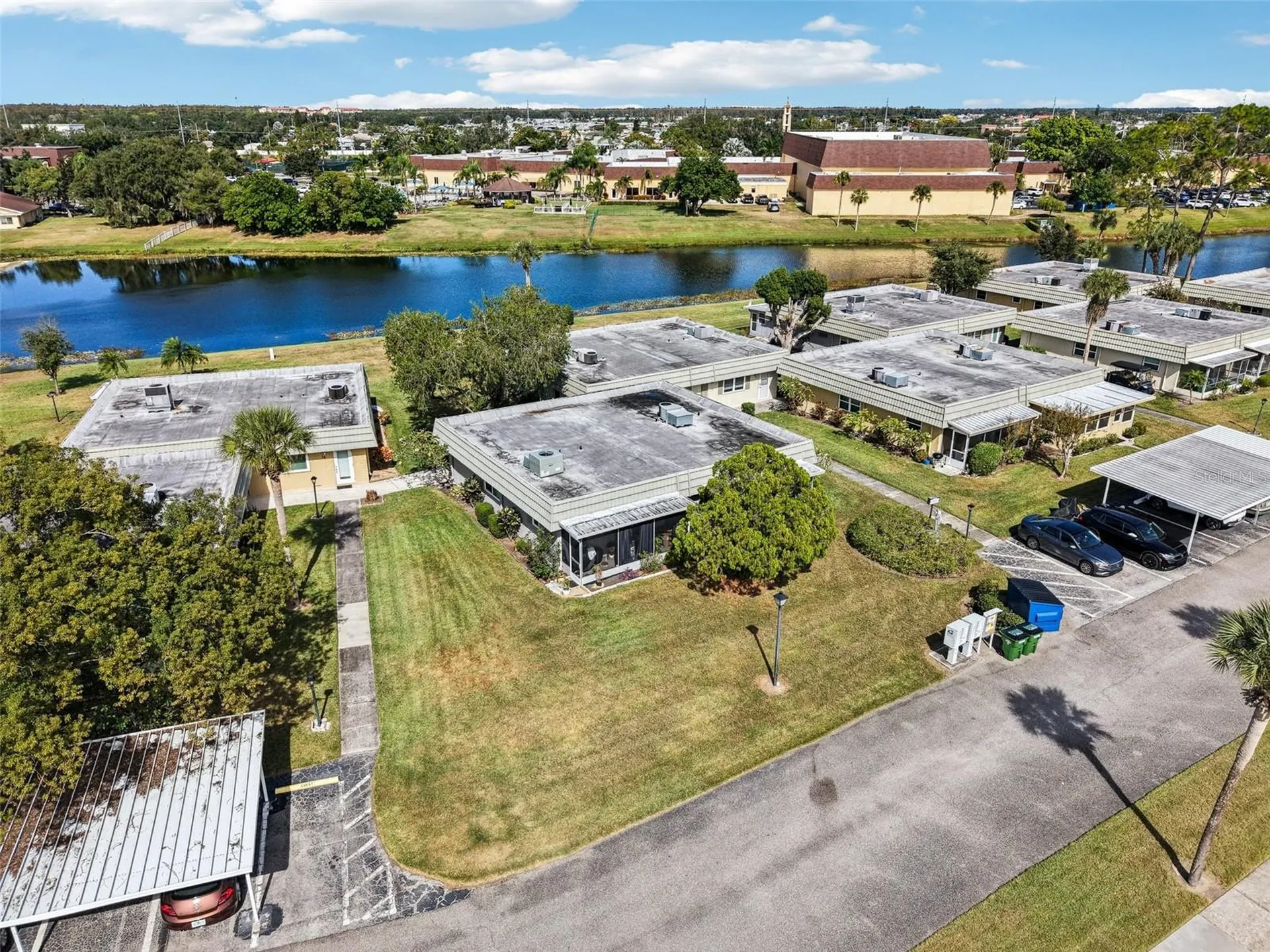201 Kings Boulevard Sun City Center FL 33573