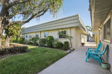 201 Kings Boulevard Sun City Center FL 33573