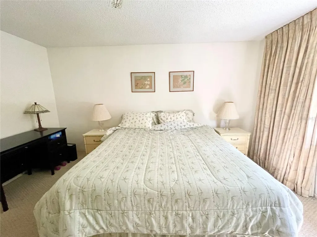 3097 Willow Green Sarasota FL 34235