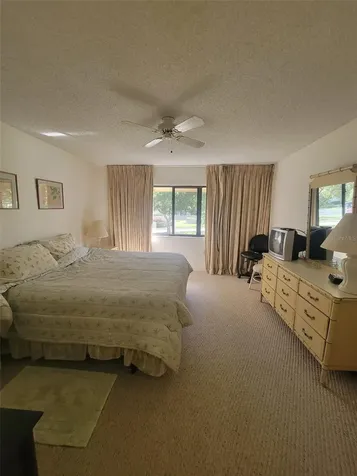 3097 Willow Green Sarasota FL 34235