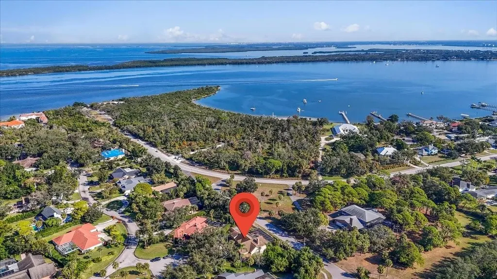 2383 Landings Circle Bradenton FL 34209