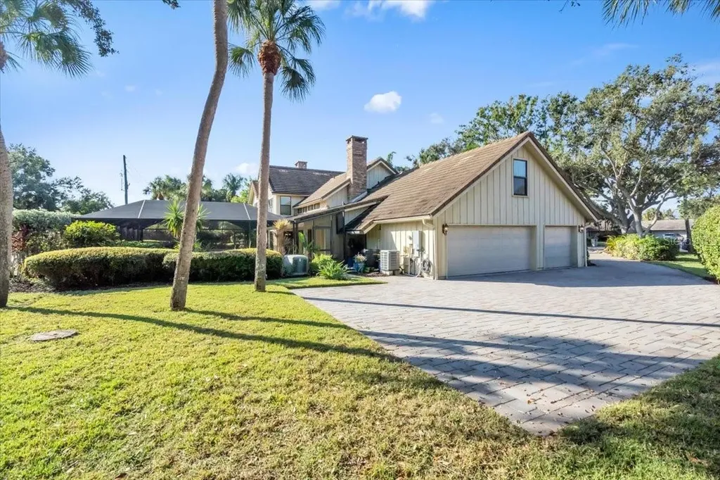 2383 Landings Circle Bradenton FL 34209
