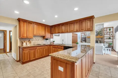2383 Landings Circle Bradenton FL 34209