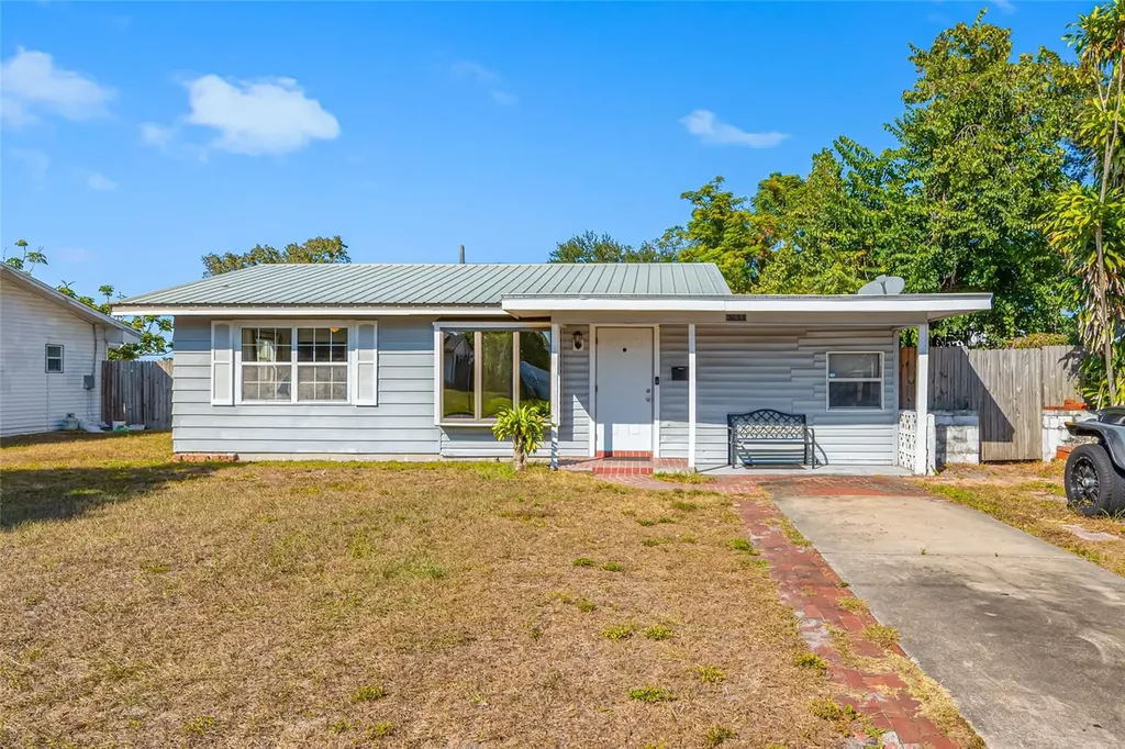 3033 24th Avenue N St Petersburg FL 33713