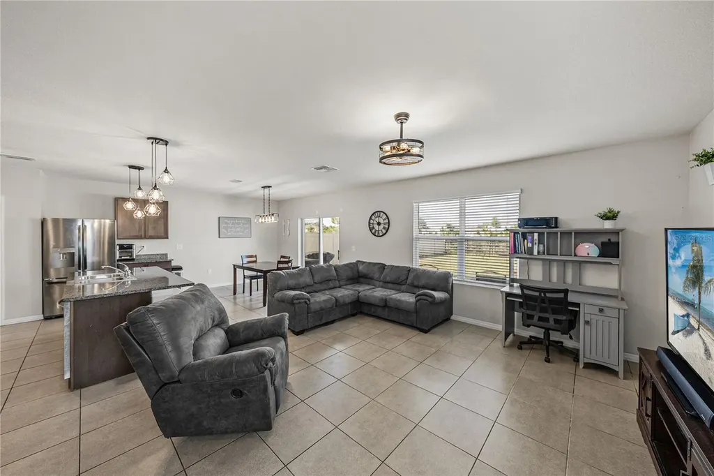10951 Penny Gale Loop San Antonio FL 33576