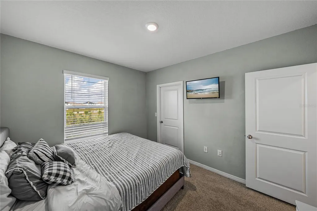 10951 Penny Gale Loop San Antonio FL 33576