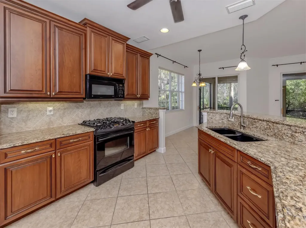 122 Bella Vista Terrace North Venice FL 34275