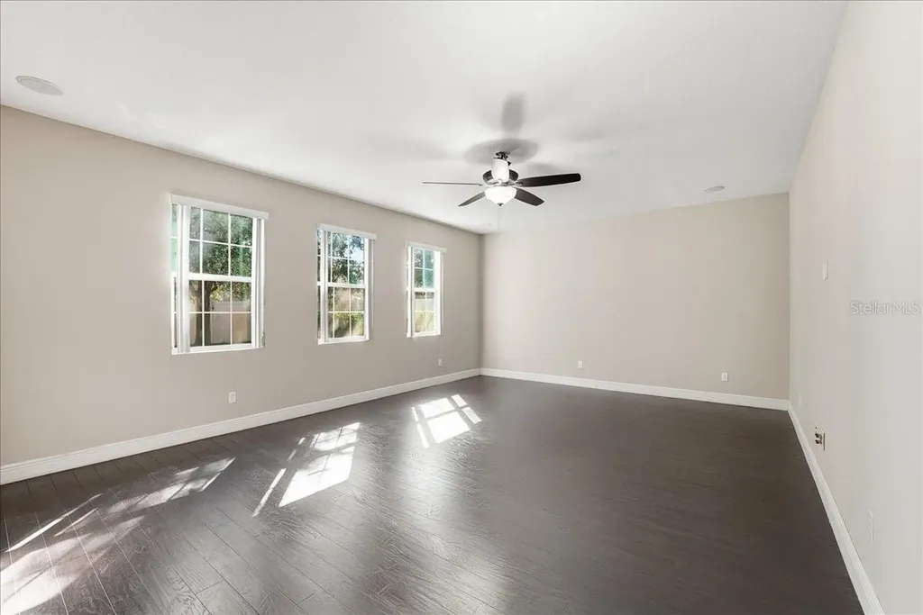 8068 Edgewood Forest Drive Orlando FL 32827