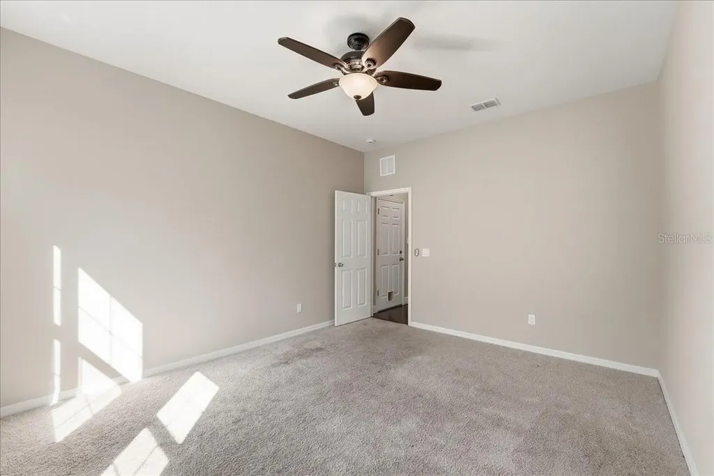 8068 Edgewood Forest Drive Orlando FL 32827