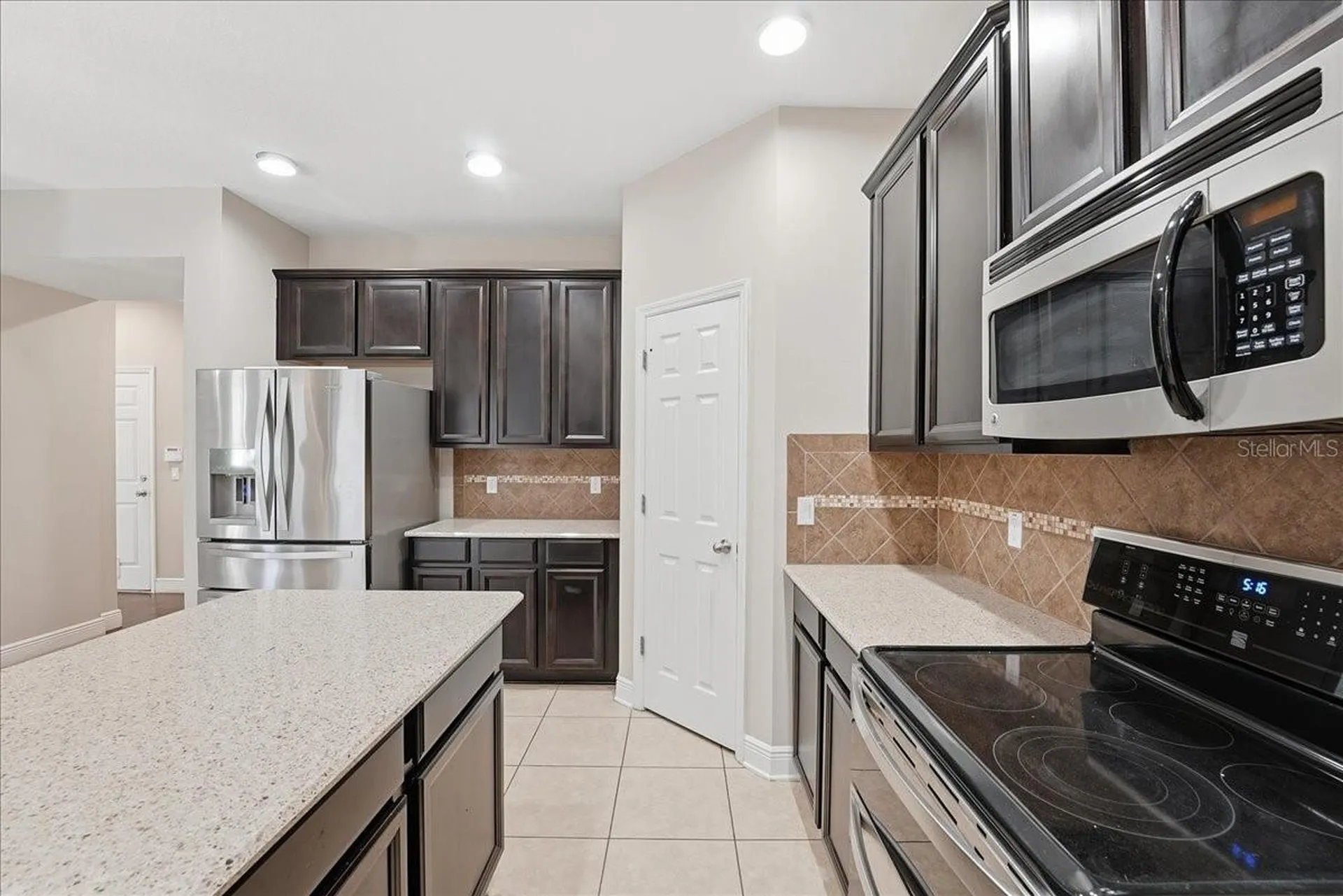 8068 Edgewood Forest Drive Orlando FL 32827