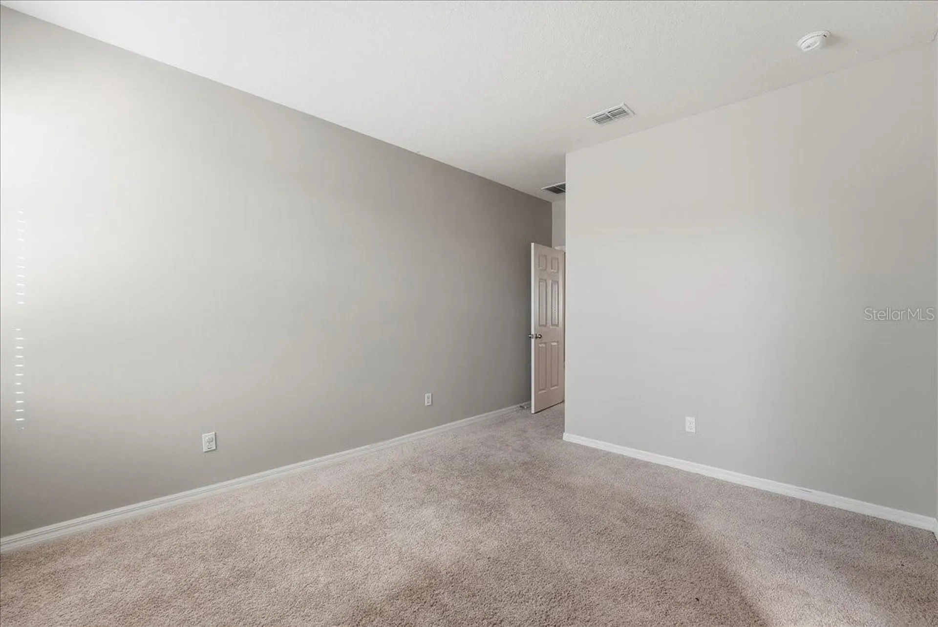 8068 Edgewood Forest Drive Orlando FL 32827