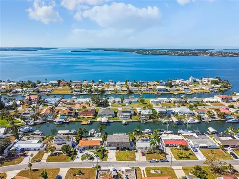 4907 Beacon Road Palmetto FL 34221