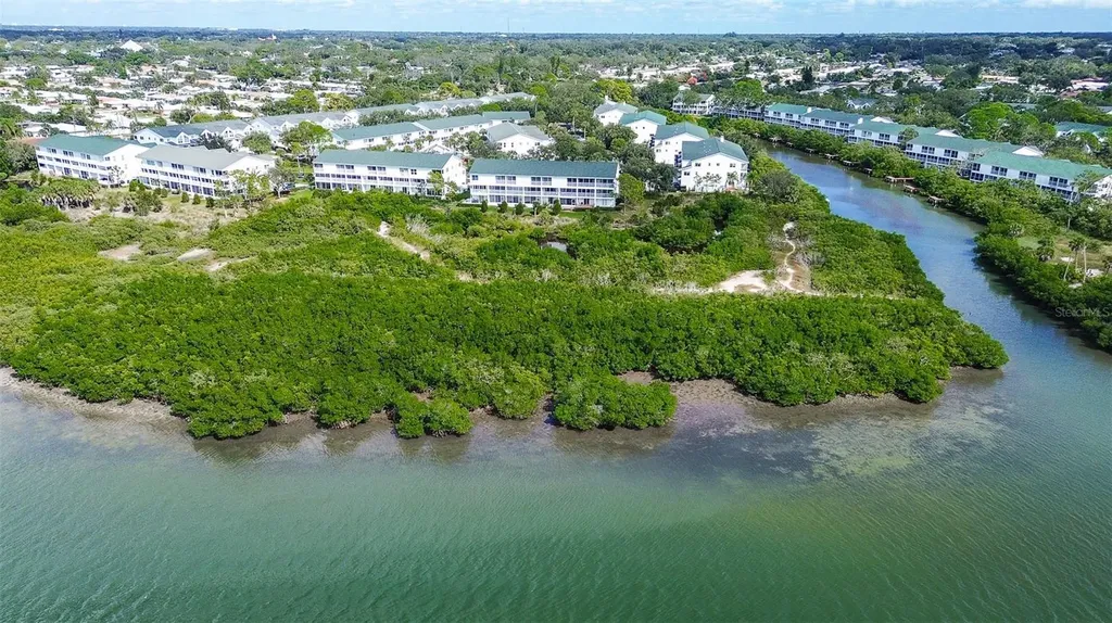 14859 Seminole Trail Seminole FL 33776